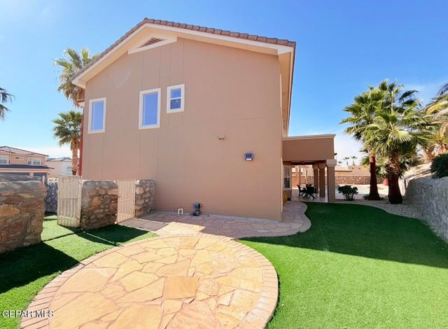 12267 BRONCO BUSTER Lane, El Paso, TX 79936