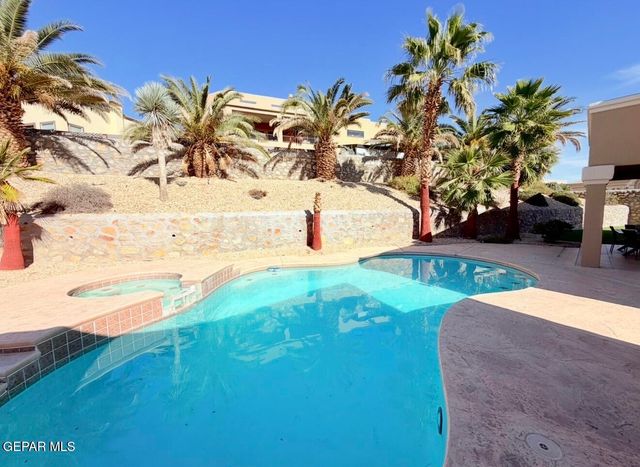 12267 BRONCO BUSTER Lane, El Paso, TX 79936