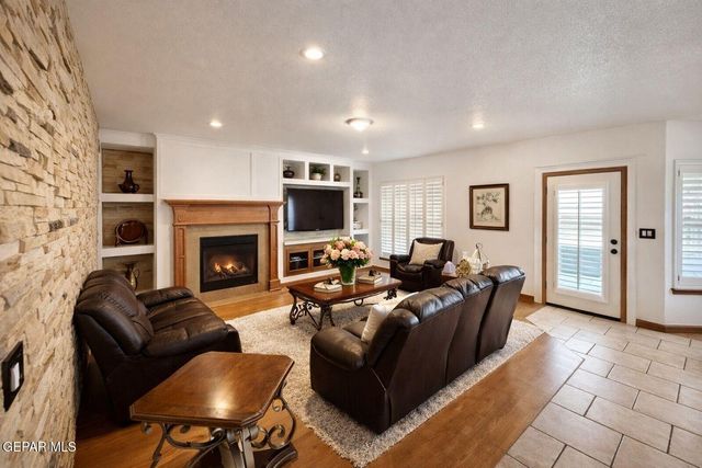 12267 BRONCO BUSTER Lane, El Paso, TX 79936