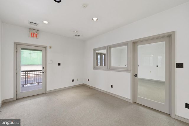 1440 KINGS HWY, Haddon Heights, NJ 08035