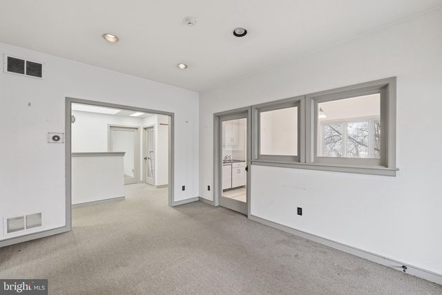 1440 KINGS HWY, Haddon Heights, NJ 08035