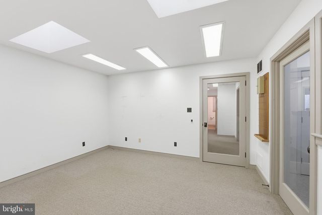 1440 KINGS HWY, Haddon Heights, NJ 08035