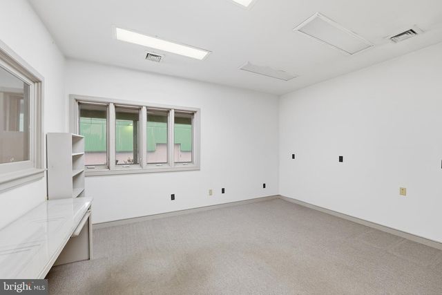 1440 KINGS HWY, Haddon Heights, NJ 08035