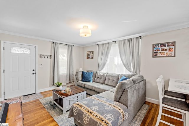 500 Glenn Road, Greenville, SC 29607