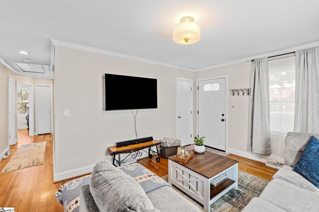 500 Glenn Road, Greenville, SC 29607