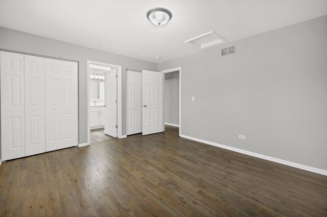 34841 N Oakside Avenue, Ingleside, IL 60041