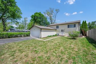 34841 N Oakside Avenue, Ingleside, IL 60041