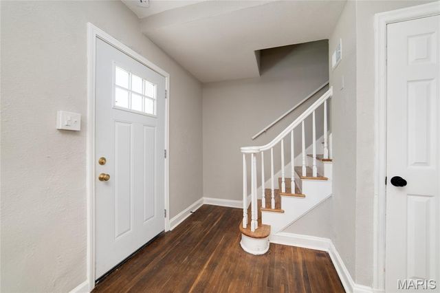 6911 Reder Avenue, Northwoods, MO 63121