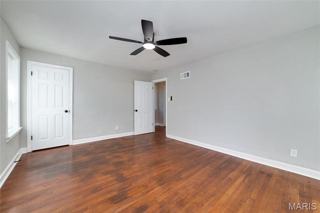 6911 Reder Avenue, Northwoods, MO 63121