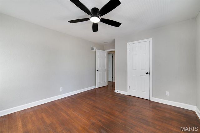 6911 Reder Avenue, Northwoods, MO 63121