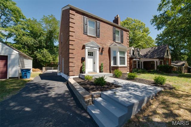 6911 Reder Avenue, Northwoods, MO 63121