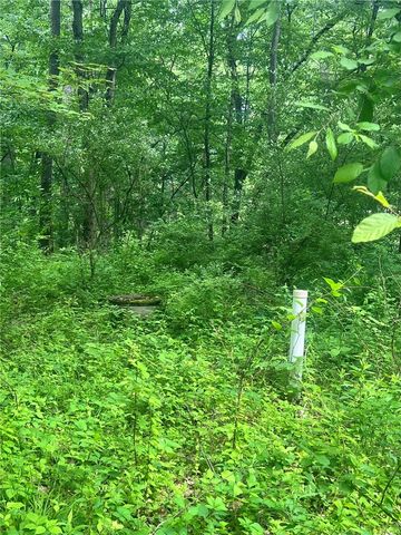 3007 Perry Hwy, Scott Twp, PA 16101