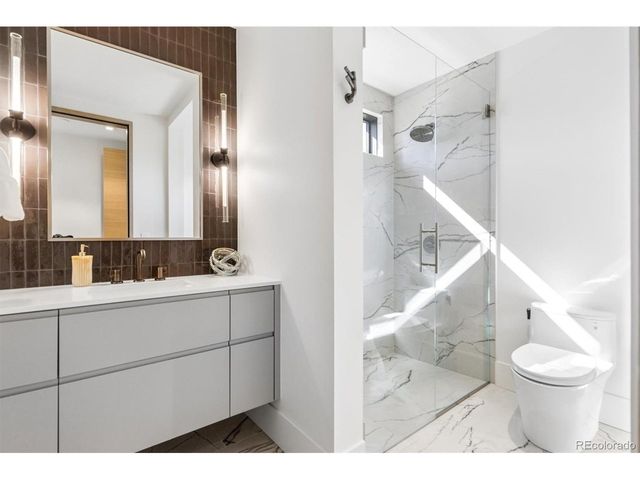 1533 Cherryville Rd, Greenwood Village, CO 80121