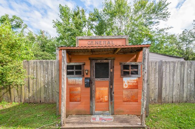 7305 Demetrius Ct, Fairview, TN 37062