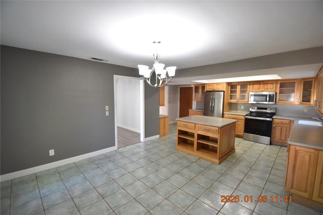 6485 30TH AVENUE N, St Petersburg, FL 33710