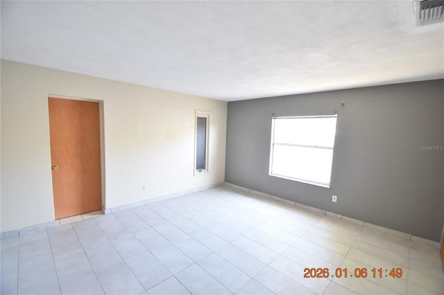 6485 30TH AVENUE N, St Petersburg, FL 33710