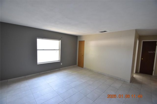 6485 30TH AVENUE N, St Petersburg, FL 33710