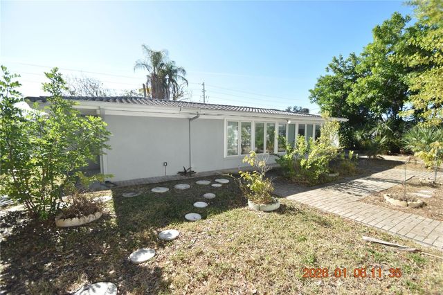 6485 30TH AVENUE N, St Petersburg, FL 33710