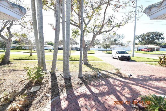 6485 30TH AVENUE N, St Petersburg, FL 33710