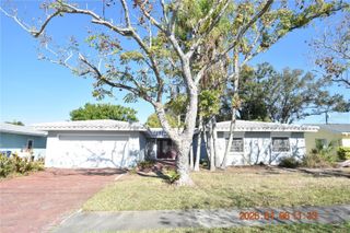 6485 30TH AVENUE N, St Petersburg, FL 33710