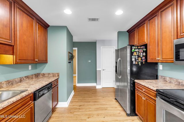 17364 Palm Ridge Drive, D'iberville, MS 39540