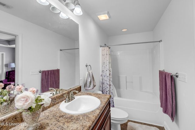 17364 Palm Ridge Drive, D'iberville, MS 39540