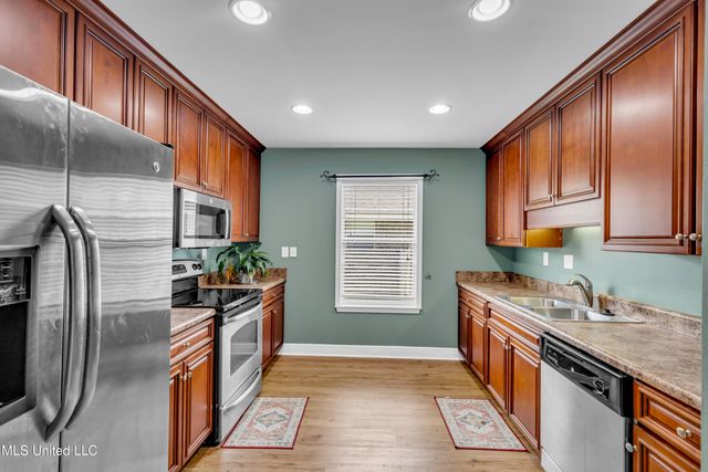 17364 Palm Ridge Drive, D'iberville, MS 39540