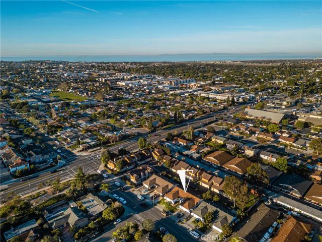 2171 Pomona, Costa Mesa, CA 92627