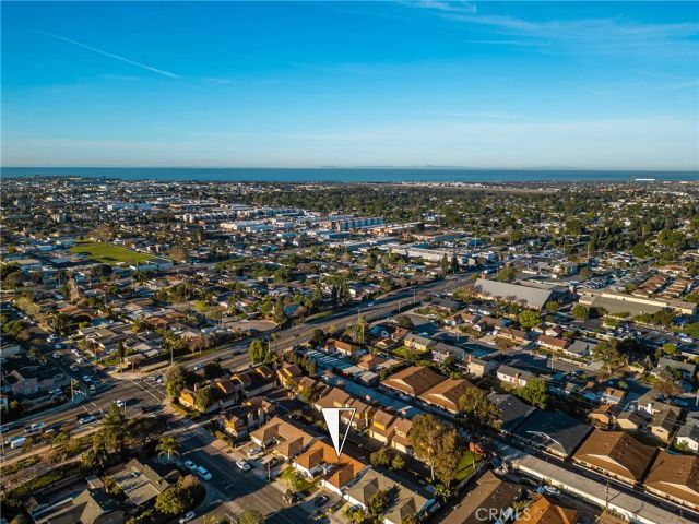 2171 Pomona, Costa Mesa, CA 92627