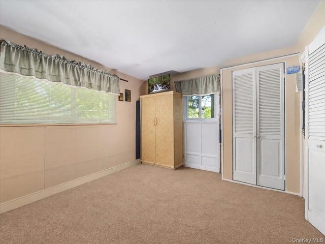 6 Byron Street, New City, NY 10956