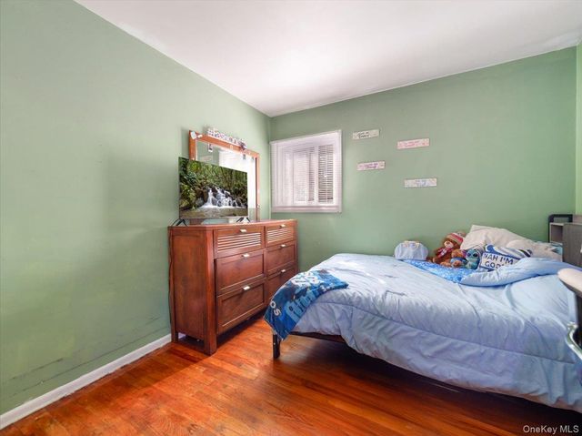 6 Byron Street, New City, NY 10956