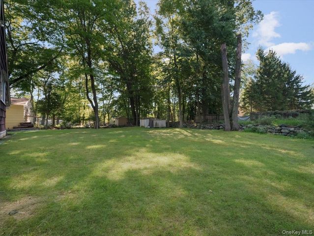 6 Byron Street, New City, NY 10956