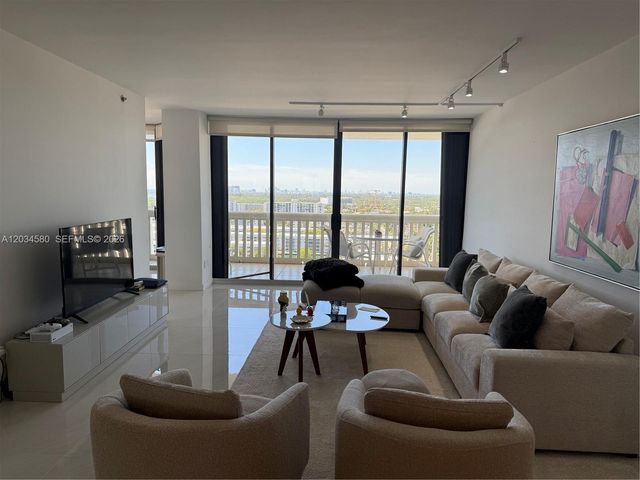 2000 Island Blvd 1603, Aventura, FL 33160