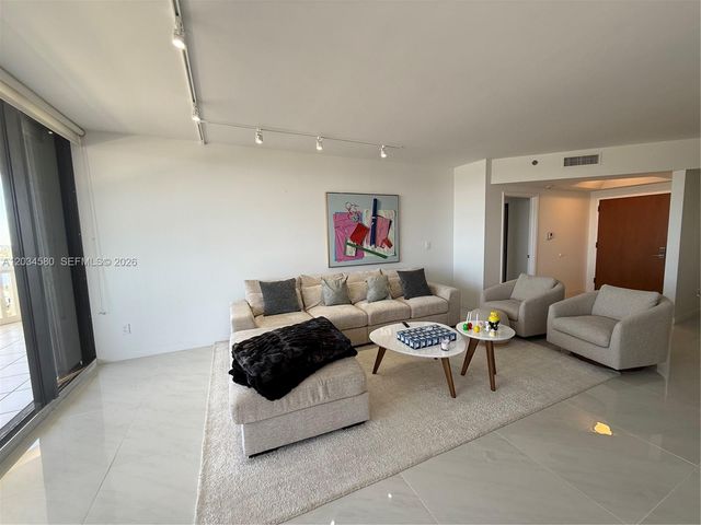 2000 Island Blvd 1603, Aventura, FL 33160