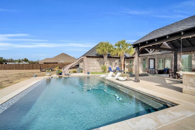 5811 Limestone Lane, Midlothian, TX 76065