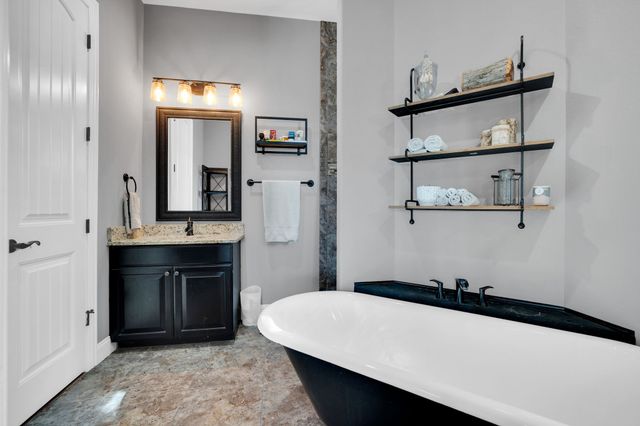 5811 Limestone Lane, Midlothian, TX 76065