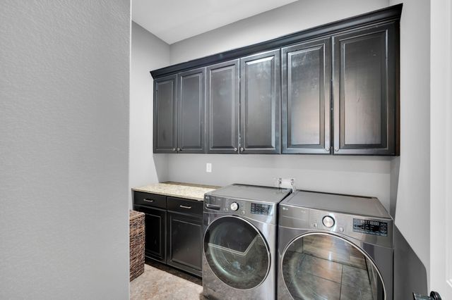 5811 Limestone Lane, Midlothian, TX 76065