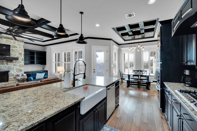 5811 Limestone Lane, Midlothian, TX 76065