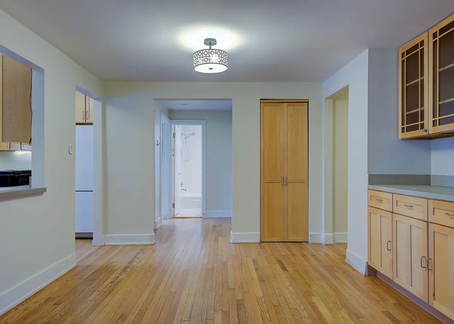 853 W Carmen Avenue 1D, Chicago, IL 60640