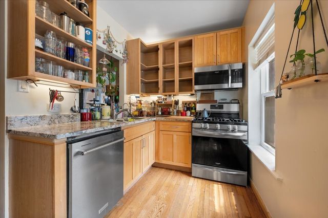 853 W Carmen Avenue 1D, Chicago, IL 60640