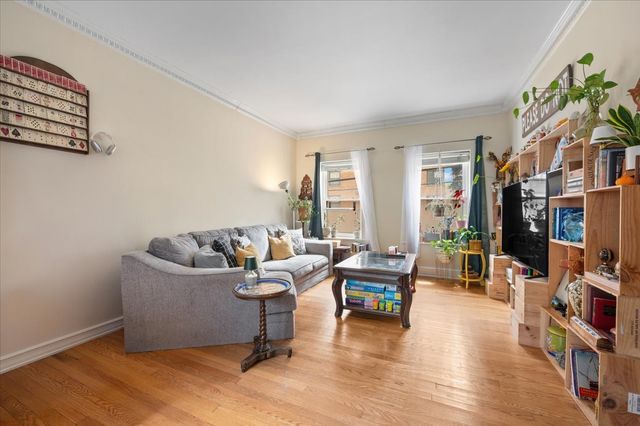 853 W Carmen Avenue 1D, Chicago, IL 60640