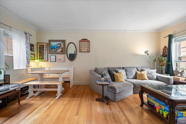 853 W Carmen Avenue 1D, Chicago, IL 60640