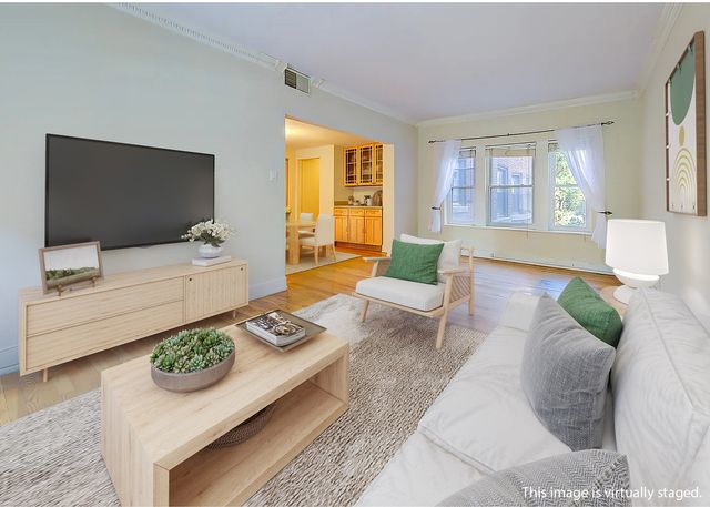853 W Carmen Avenue 1D, Chicago, IL 60640