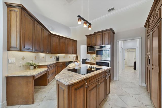 3308 LUKAS COVE, Orlando, FL 32820