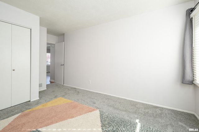 3752 CEDARWOOD Court, Bettendorf, IA 52722