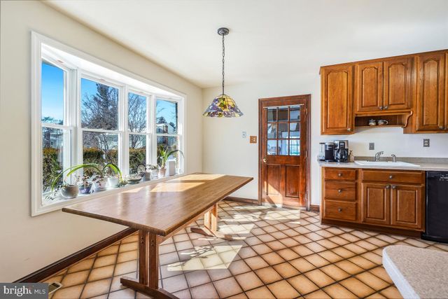 24357 FLAMINGO TER, Gaithersburg, MD 20882