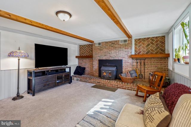 24357 FLAMINGO TER, Gaithersburg, MD 20882