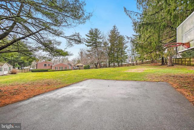 24357 FLAMINGO TER, Gaithersburg, MD 20882