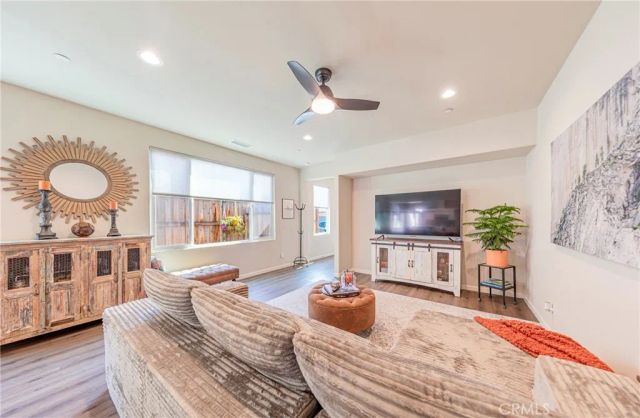 3919 Portals, Clovis, CA 93619