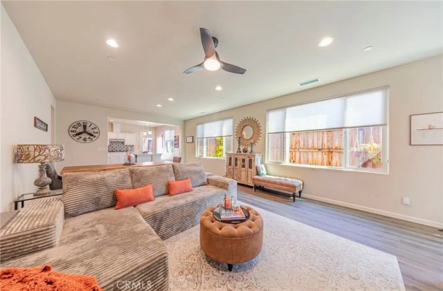 3919 Portals, Clovis, CA 93619